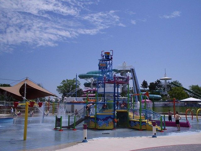 Ontario Place Water Park – Author: Mike Babcock – CC BY 2.0