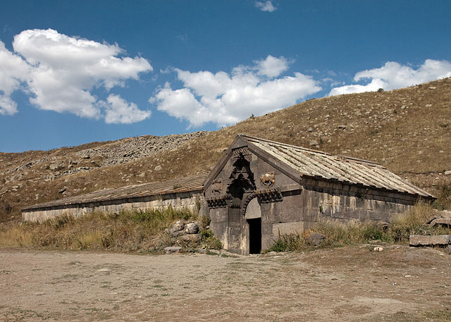 Orbelian’s Caravanserai, Armenia – Author: Shaun Dunphy – CC BY-SA 2.0