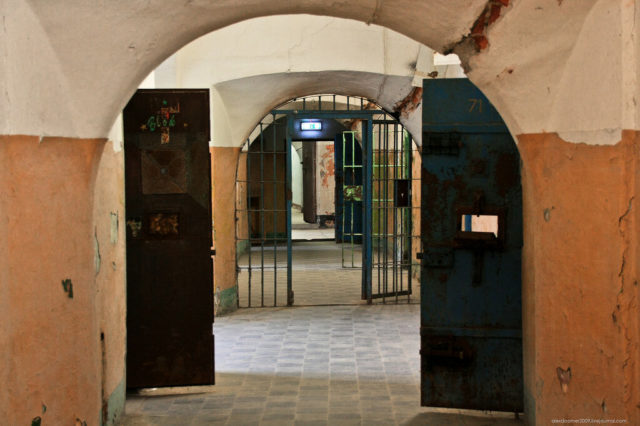 Some prison cells. Author: Alexey Grachev | LiveJournal @alexdoomer2009