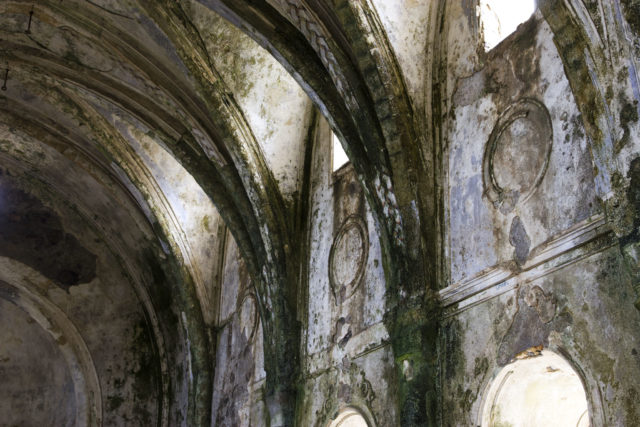 Church. Author: William Neuheisel from DC, US – CC BY 2.0
