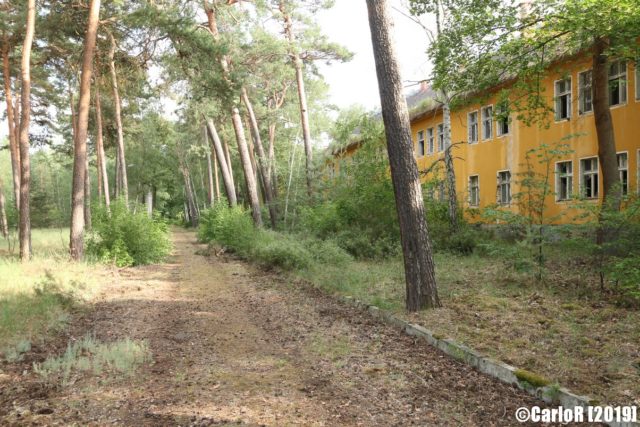 Exterior pathway to Forst Zinna