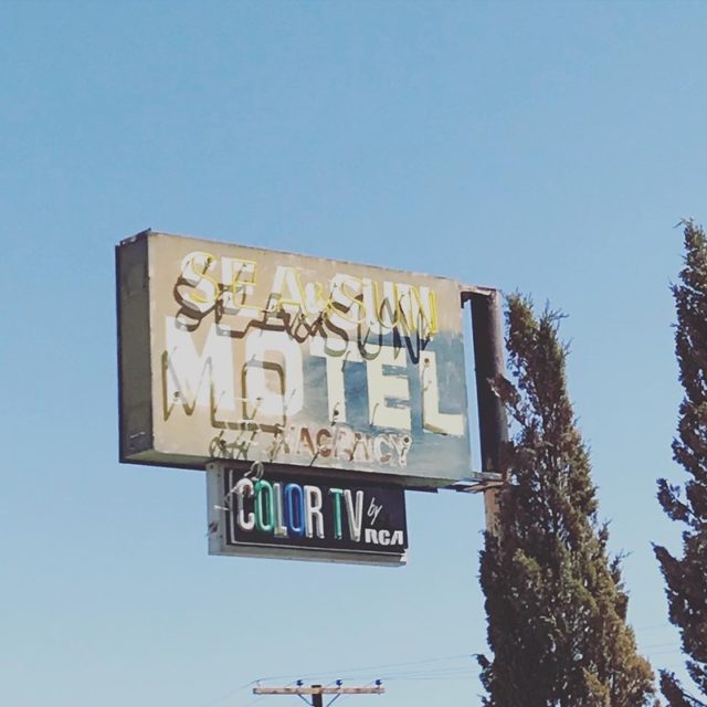 Sea and Sun motel sign