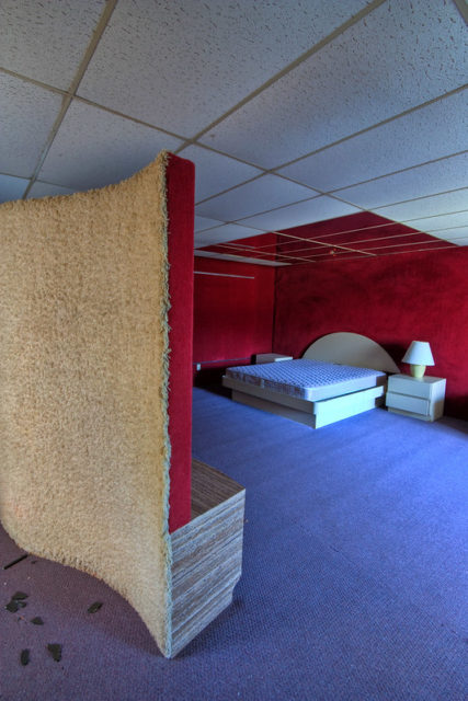 Abandoned Honeymoon Suite 