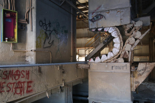 Machine sculpture at Cementland