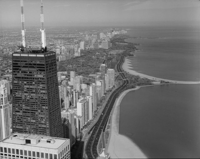 Lincoln Park, looking NNW along North Lake Shore Drive.