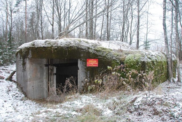 Fortification of Karelian fortified region in Kalelovo.