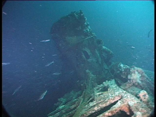 Intact conning tower comes into view. This is simply unique.. No other U-boat wreck I have seen still has an intact bridge (Innes McCartney)