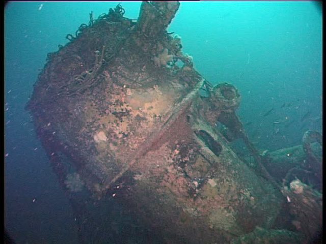 Stunning conning tower as I drift back down the foredeck (Innes McCartney).