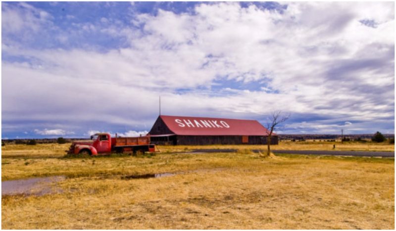 The city name, written on a barn. Author: Tedder CC BY SA3.0