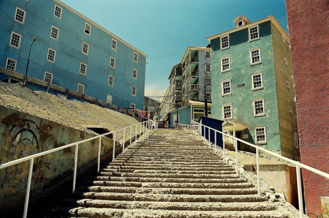 Often called “The City of Stairs“. Author: Rodolfo Pace  CC BY 2.0