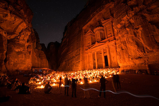 Petra at night. Author: Susanahajer CC BY-SA 3.0