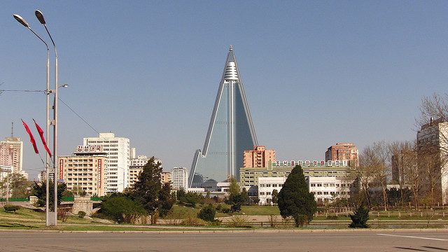 The unfinished Ryugyong Hotel. Author: Comrade Anatolii CC BY2.0