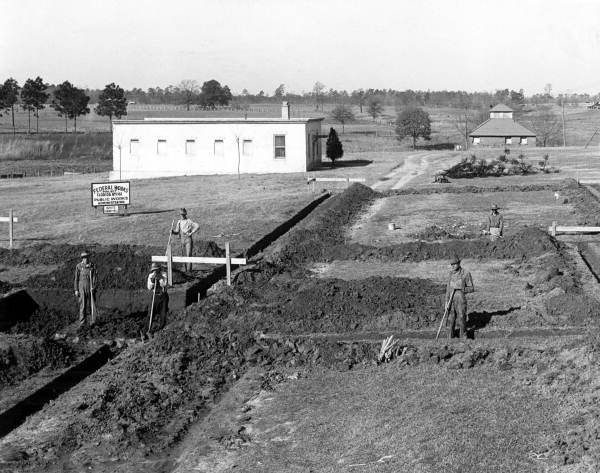 photo of dining hall construction – Florida State School for Boys. Wikipedia/Public Domain