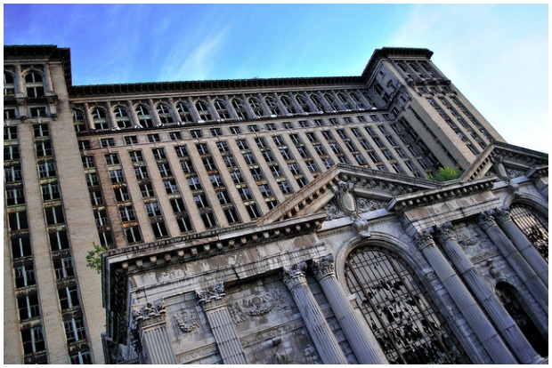 Michigan Central Station, Detroit. Michael Patterson CC BY 2.0