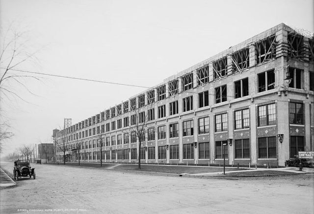 Packard plant in construction.