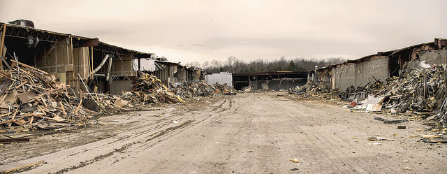 Dead mall after demolition. The building used to house a Kmart, movie theater, arcade and more in Kalamazoo, Michigan. Currently, it’s an empty lot waiting for a big box home store that may or may not come. Simon Thalmann, CC BY 2.0