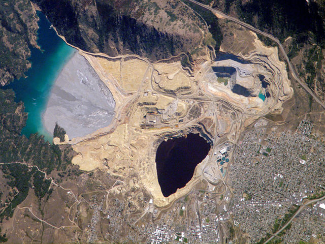 Berkeley Pit Arial view