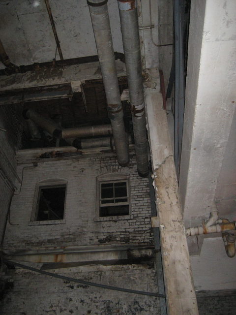 Detail inside Dixie Brewery Building, New Orleans. Infrogmation, CC-BY SA 3.0