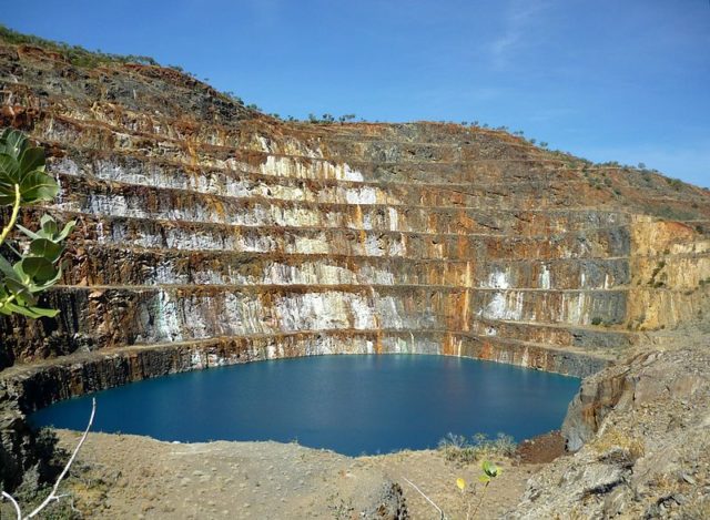 Mary Kathleen Uranium Mine. Author: Carole Mackinney CC0 1.0