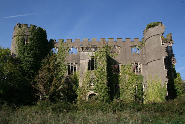 Unfortunately, Ruperra Castle has fallen into disrepair. – By Andrew King – CC BY-SA 2.0