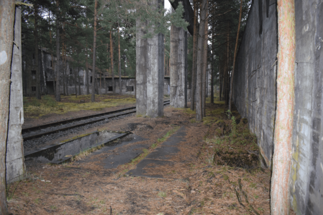 Railways and a loading ramp between heat stations.