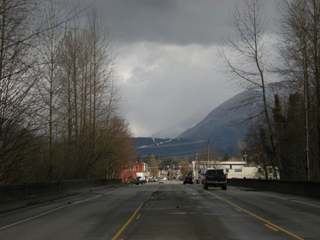 North Bend as seen from the west side. Photo Credit: Joe Mabel, CC BY-SA 3.0
