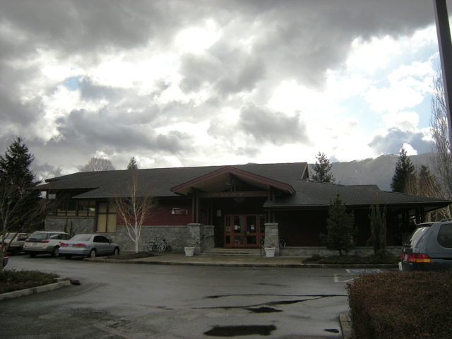 North Bend public library. Photo Credit: Joe Mabel, CC BY-SA 3.0