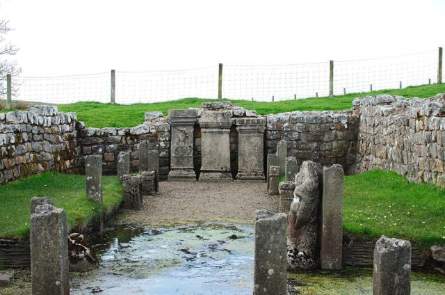 Ancient Stones at Hadrian’s wall. Photo Credit: marsupium photography, CC BY-SA 2.0