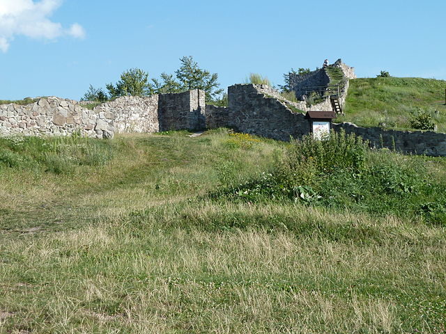 Pusty Hrad- Northside Photo credit: Pe3kZA, CC BY-SA 3.0