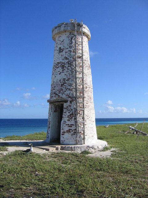 Day Beacon, Baker Island, Pacific Ocean. Photo Credit: Joann94024, CC BY-SA 3.0