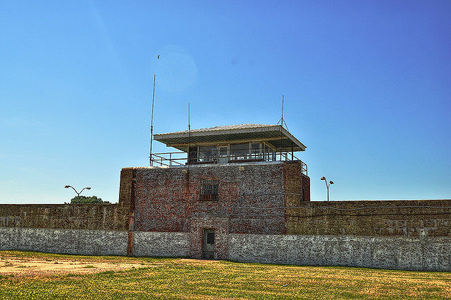 The main guard tower. Author: Forsaken Fotos CC BY 2.0