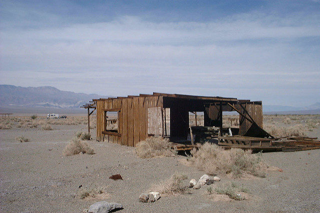 A house that has seen better days. Photo Credit, Peter Van den Bossche, CC BY-SA 2.0