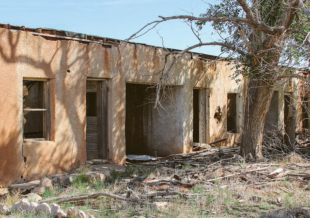 Abandoned Building in Texas. Photo Credit: el-toro, CC BY 2.0