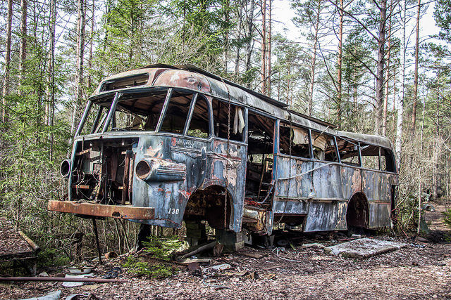 Bus at Åke’s car graveyard. Photo Credit: Susanne Nilsson, CC BY-SA 2.0