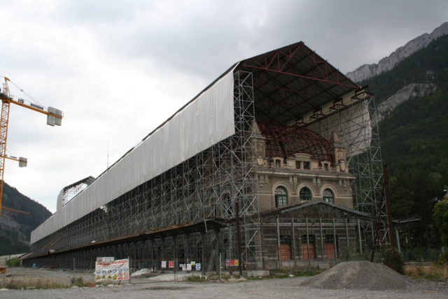 Reconstruction of the facade. Photo Credit: Pablo Abad, CC BY 2.0