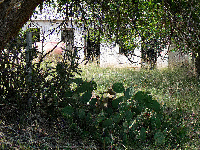 Glenrio, Texas. Photo Credit: Brent Lind, CC BY-ND 2.0