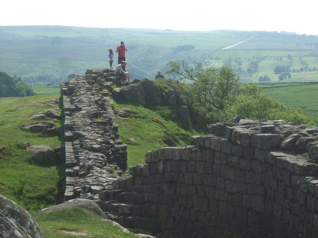 A section of Hadrian’s Wall. Photo Credit: Simon Johnston, CC BY-SA 2.0