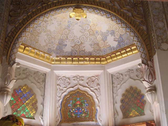 Sheesh Mahal or Mirror Palace at Mehrangarh fort. Photo Credit: Praxipat, CC BY-SA 4.0