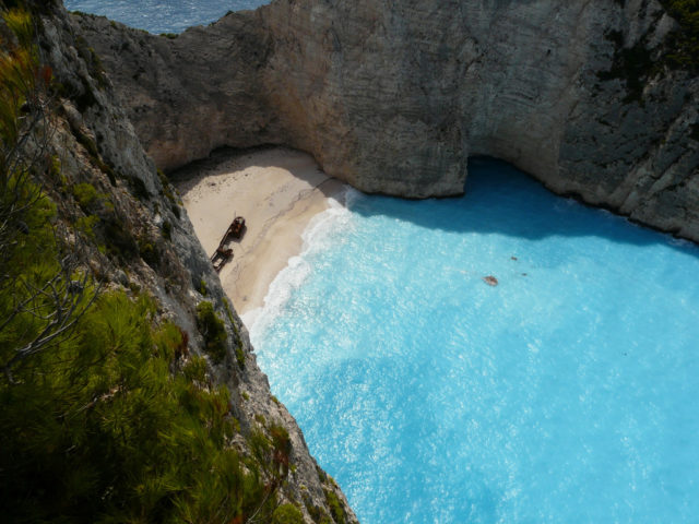 Shipwreck-bay. Author: Anna Oates CC BY 2.0