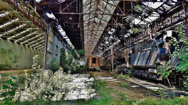 The battle between Nature and the Steel. Photo Credit: URBEX Hungary, CC BY 2.0