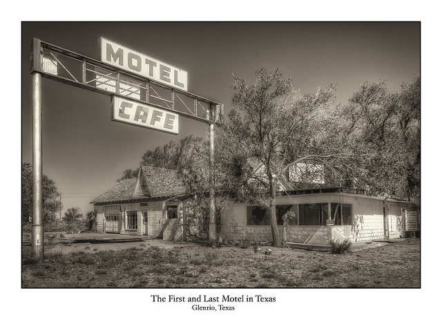 The first and last motel in Texas. Photo Credit: Harry Pherson, CC BY 2.0