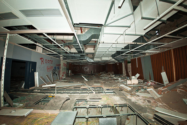 The interior – heavily damaged. Photo Credit: Matt Biddulph, CC BY-SA 2.0