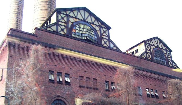 Abandoned Yonkers Power Station. Beyond My Ken CC BY-SA 4.0