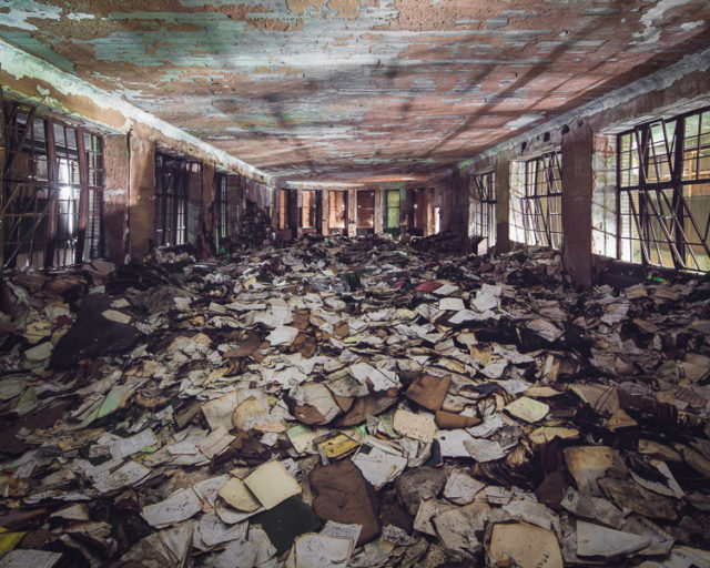 Inside the children’s hospital. Author: ビッグアップジャパン CC BY-SA 2.0