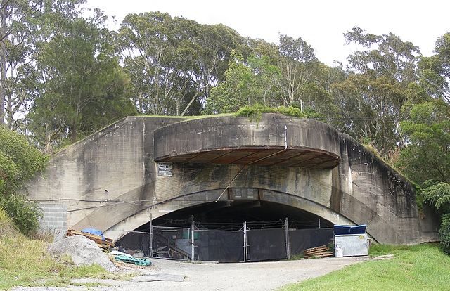 Gun emplacement 1 today. Author Adam.J.W.C. CC BY 3.0