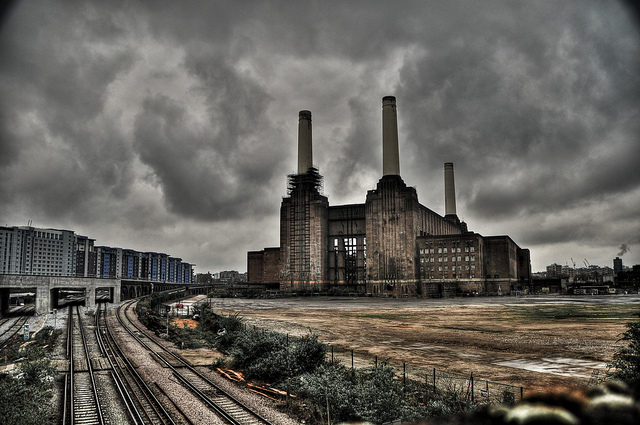 Battersea Power Station. mendhak, CC BY-SA 2.0