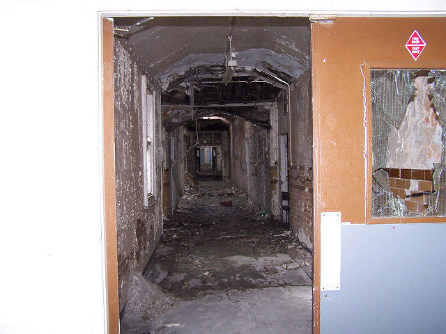 Abandoned corridor. old system CC BY 2.0