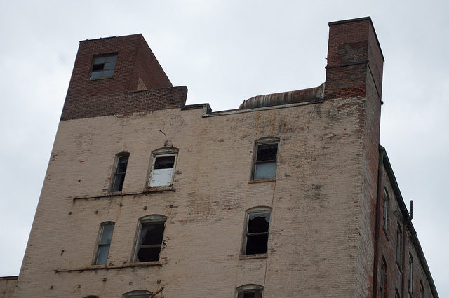 Hotel Sterling vandalised. Photo Credit