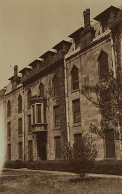 Metropolitan Hospital nurses home 1933.