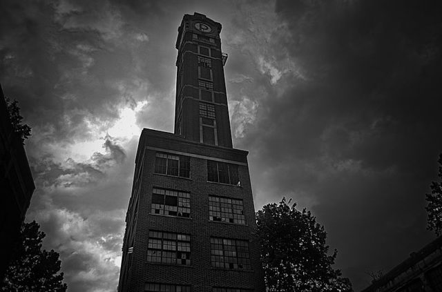 Peters Cartridge Company Tower. Author: Samuel W. Smith CC BY-SA 4.0